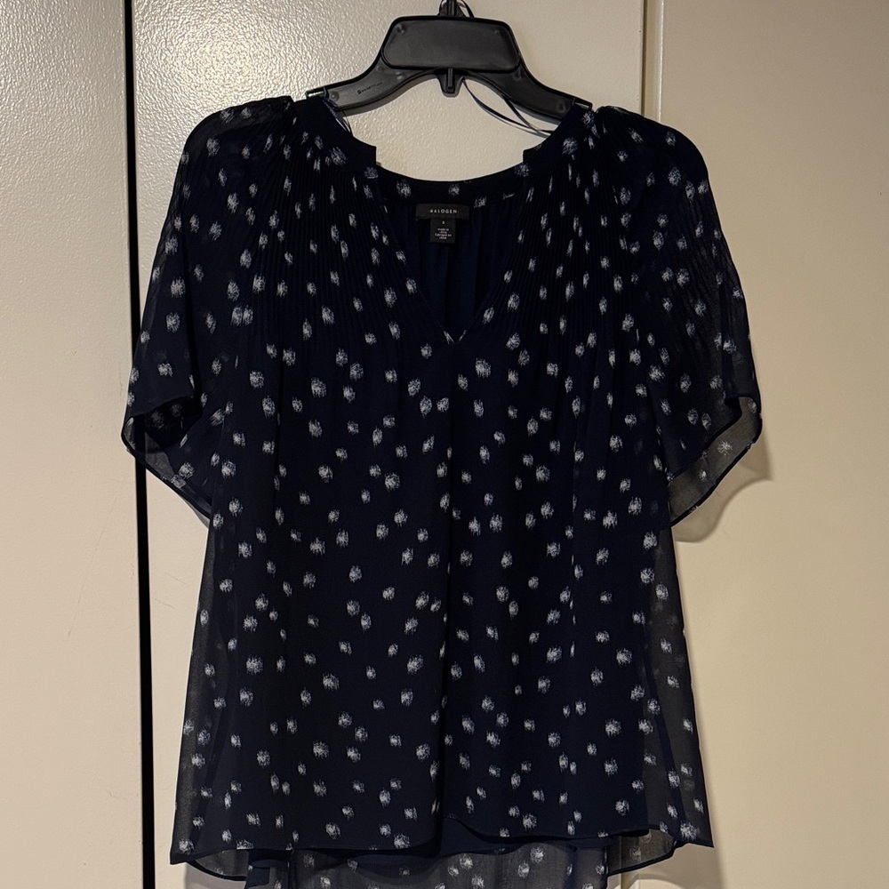 Halogen Dark Blue and White Patterned Blouse - image 1